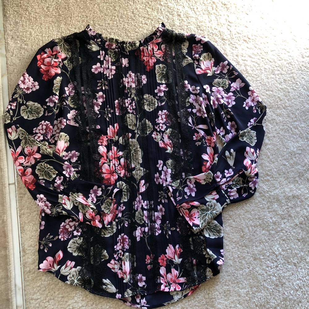Ann Taylor floral navy top blouse XS